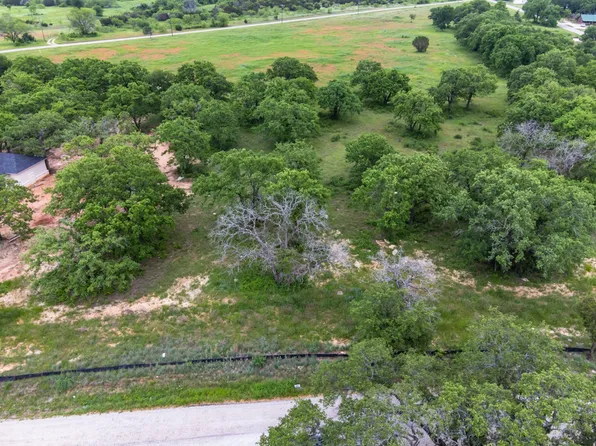 3413 Williamson Rd, Granbury, TX 76048