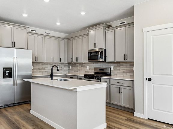 5th image of 9463 Yampa Court