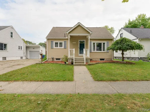 1510 Ryan St, Bay City, MI 48708