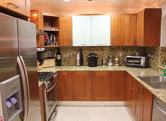 4th image of 1102 Rexford Dr APT 201