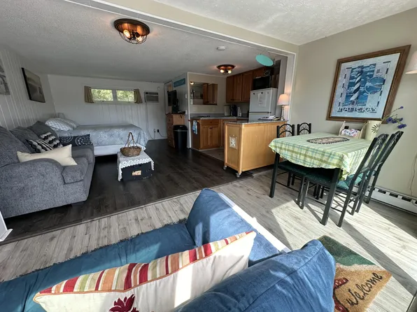 2090 Post Road #8B, Wells, ME 04090