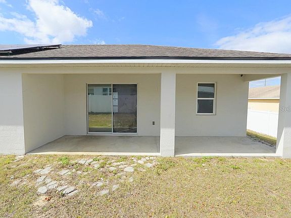 5th image of 880 Colville Dr