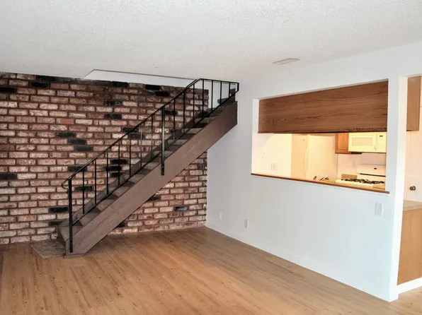 1189 W Sierra Madre Ave, Azusa, CA