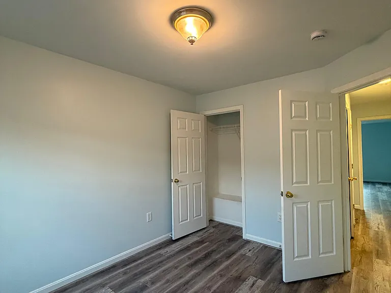 206 Raynar Ct — Photo 41
