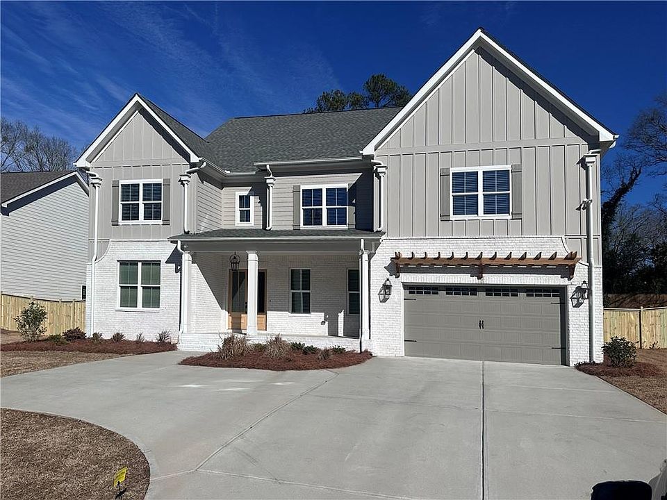 1st image of 26 Sanford Dr