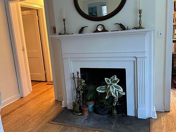 4th image of 1407 Southgate Rd