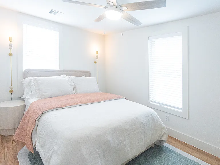 245 S 2nd St #201 — Photo 19