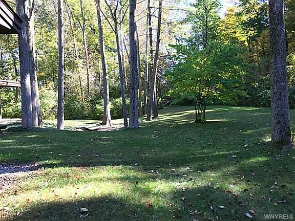 3rd image of 9055 Cliffside Dr