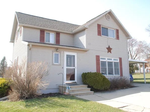 410 East St, Arlington, IA 50606