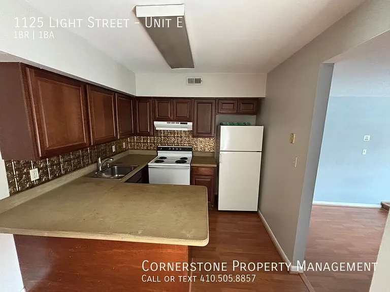 1125 Light St #E — Photo 3