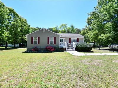 1008 Peach Grove Rd, Saint Stephens Church, VA, 23148