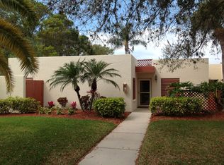 807 Spring Lakes Blvd, Bradenton, FL 34210