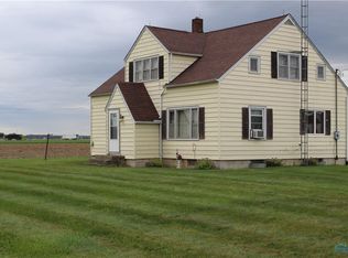 7398 Independence Rd, Defiance, OH 43512