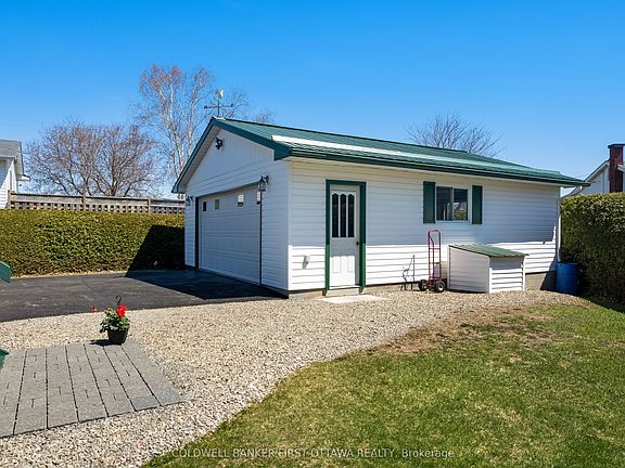 3rd image of 117 Perth Rd