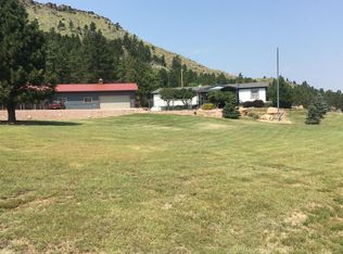 118 Ferguson Canyon Rd, Newcastle, WY 82701