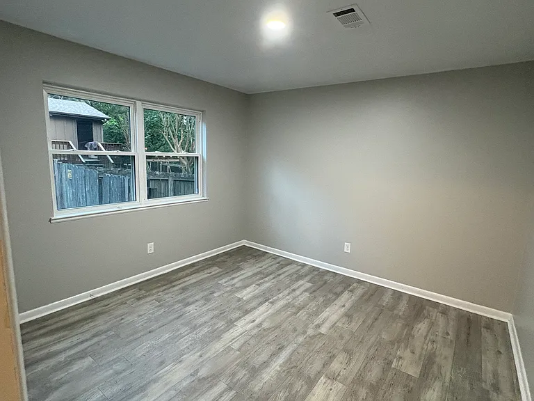 11701 Southridge Dr — Photo 11