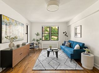 157 E 18th St #4A, New York, NY