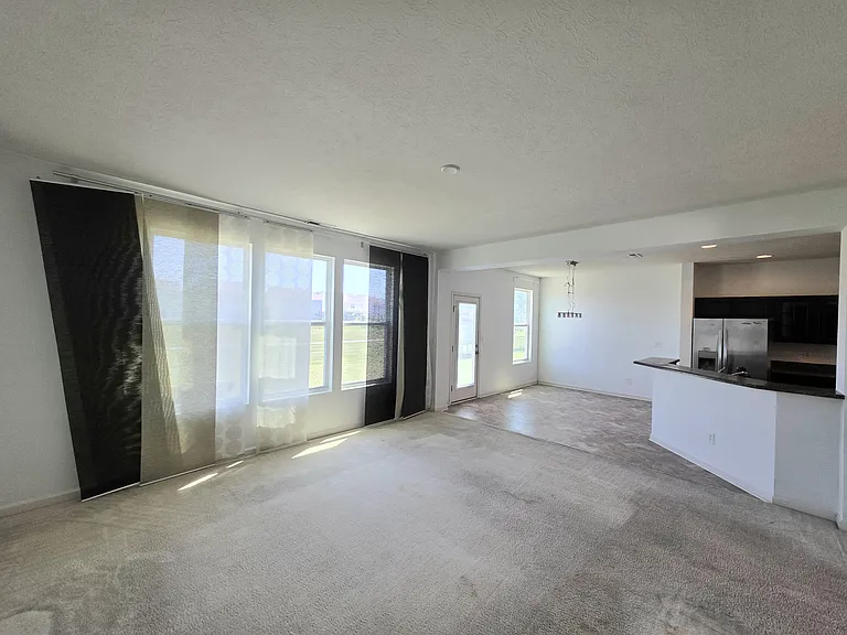 2393 Shadow Bend Dr — Photo 14