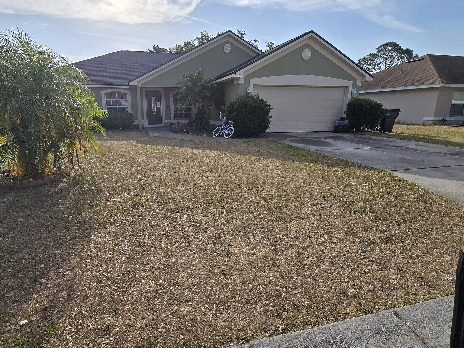3 bed, 2035 sqft, $2,900 — Photo 2