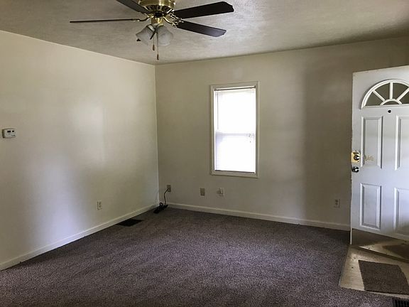 5th image of 2124 Maplegrove Ave