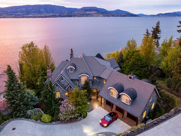 225 Swick Rd, Kelowna, BC V1W 4J5