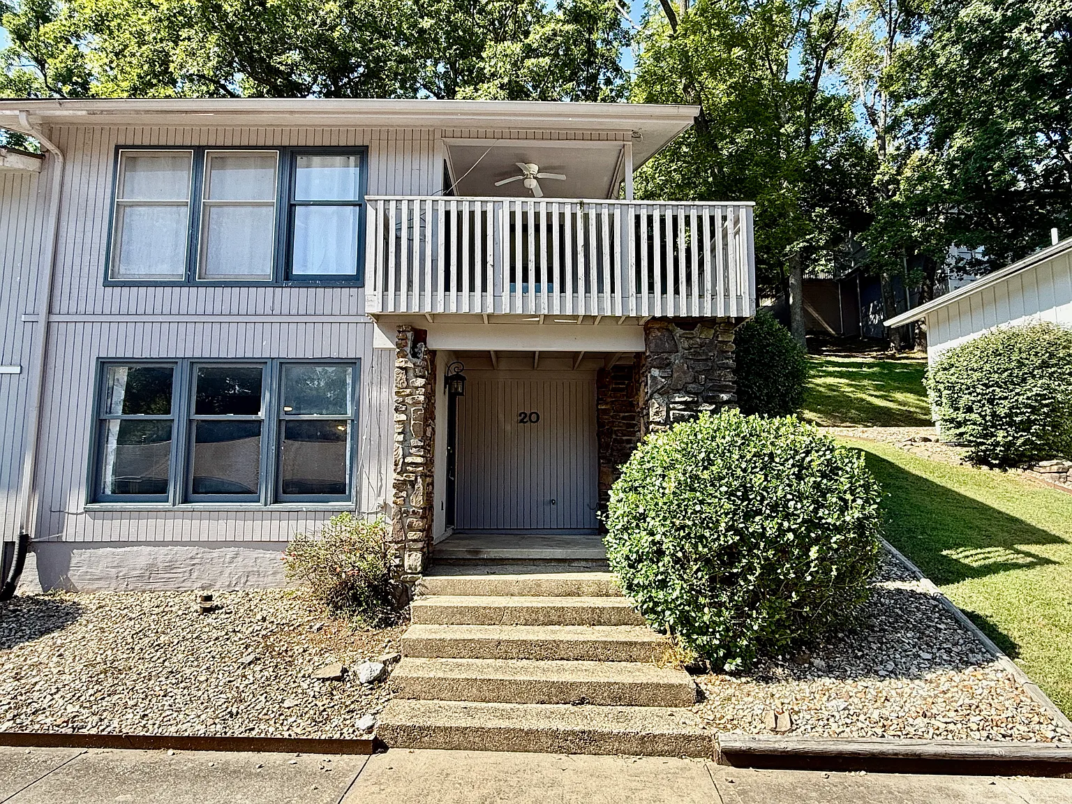 3 bed, 1550 sqft, $1,650 — Photo 1