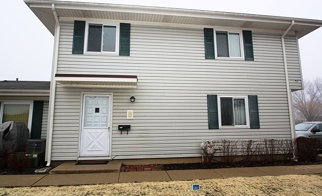 1st image of 224 Wapoos Ct #224