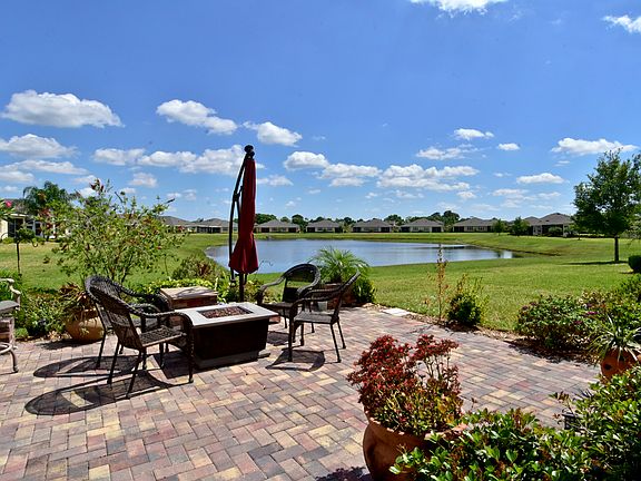 4th image of 1708 Pacific Dunes Dr