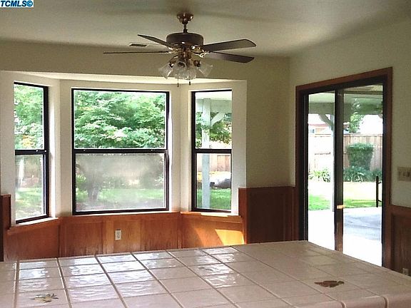 4th image of 737 E Babcock Ct