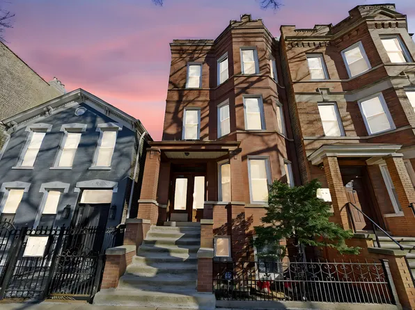(undisclosed Address), Chicago, IL 60622