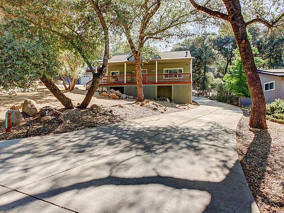 4th image of 13975 Lake Wildwood Dr