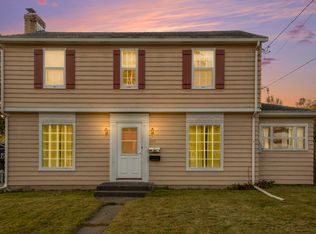 627 Parker Ave, Kalamazoo, MI 49008