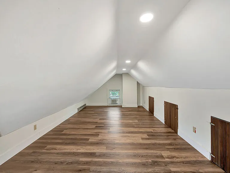 2421 Kenilworth Ave #2 — Photo 14