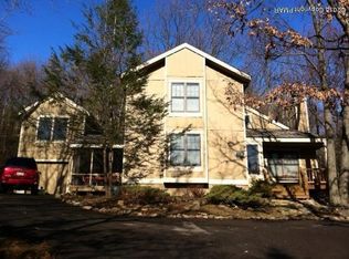 776 Lower Deer Valley Rd, Tannersville, PA 18372