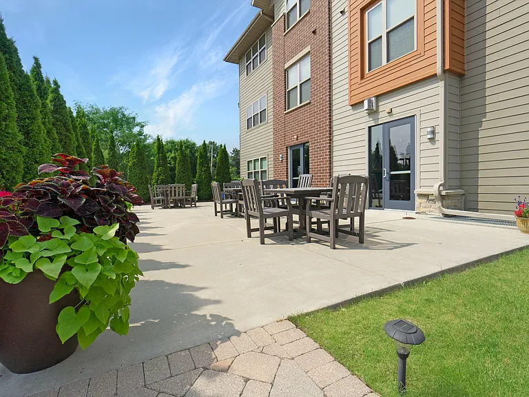 The Woodlands Grilling and Picnic Areas