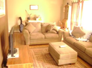 202 S Rod Ln, Carbondale, IL 62901