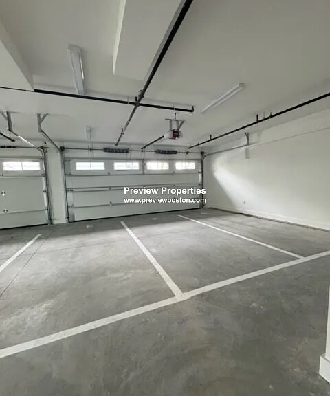 Everett St — Photo 9
