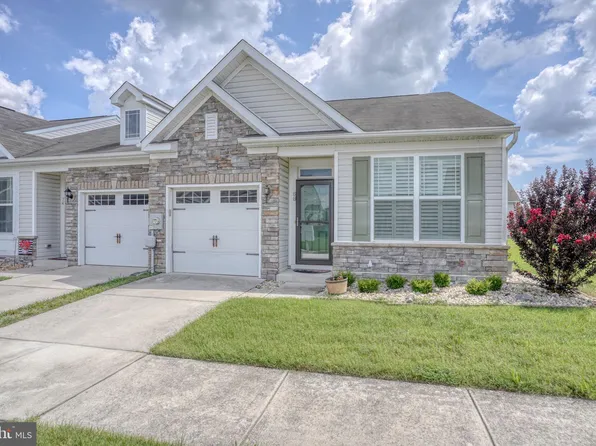 68 Cresthaven Ln, Dover, DE 19901