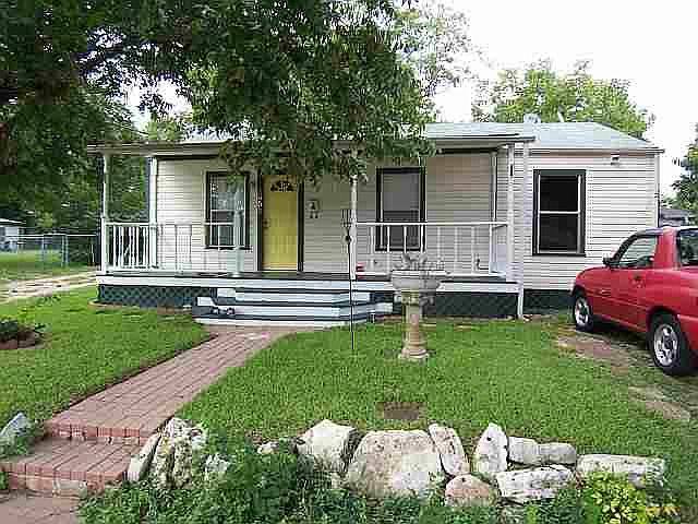 1st image of 2606 W Avenue N