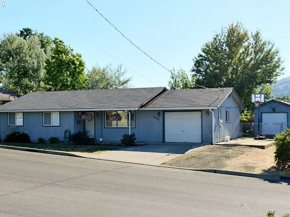 4422 Depriest St, Roseburg, OR 97471