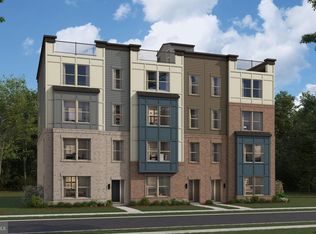 2149 Glacier Rd, Herndon, VA 20170