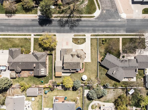 889 Upland Dr, Richfield, UT 84701