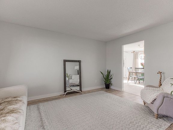 4th image of 2612 Desert Garden Ln SW