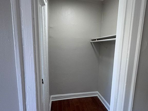 4th image of 6912 N Ashland Blvd APT 303