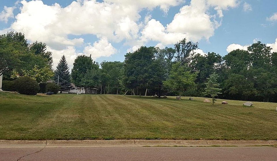 1st image of 0 Grandview Dr