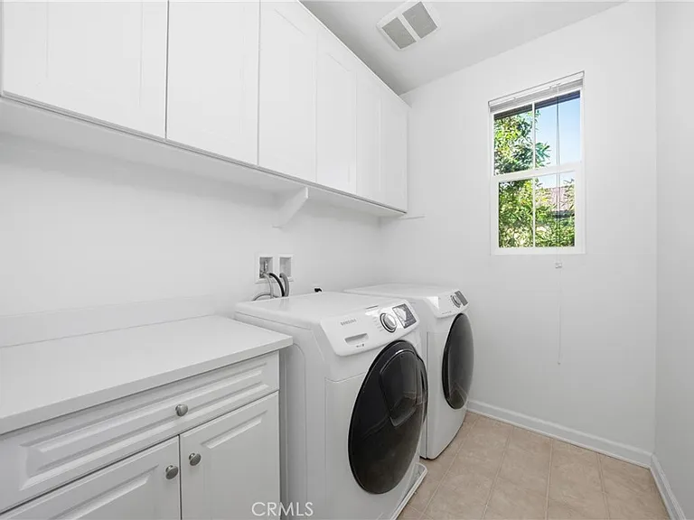 2830 E Via Fiano — Photo 10