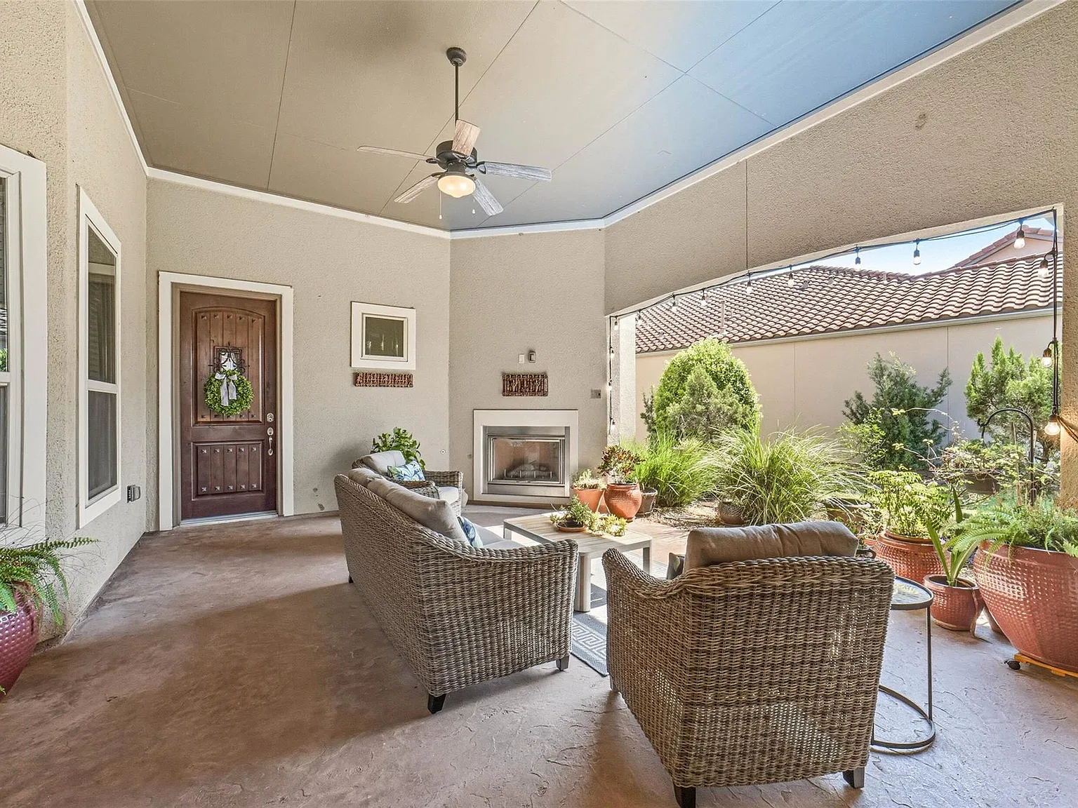 3 bed, 4.5 bath, 3154 sqft, $3,800 — Photo 4
