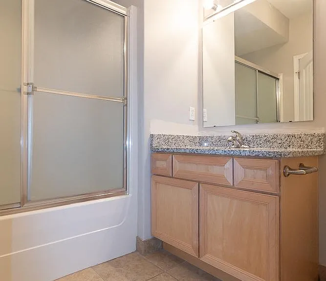 625 Folks Rd #111 — Photo 17