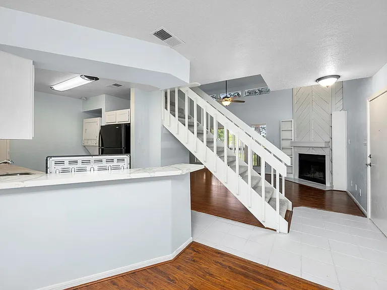 12755 Mill Ridge Dr #301 — Photo 9