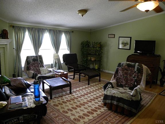 4th image of 150 Baywood Ct